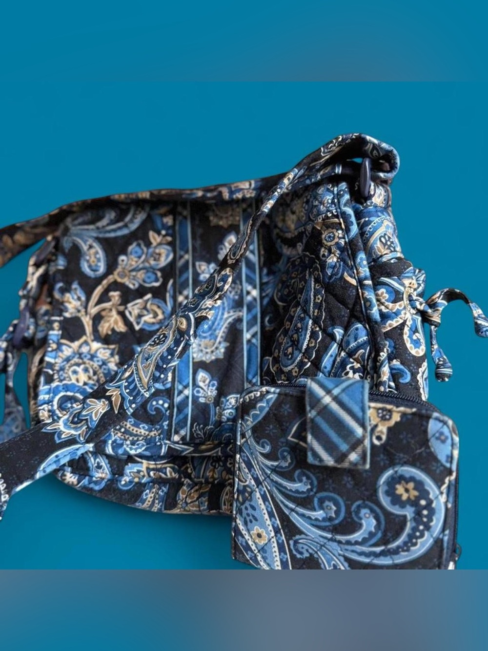 💙 Vera Bradley Blue Paisley Quilted Crossbody Bag Wallet Set - Picture 3 of 17